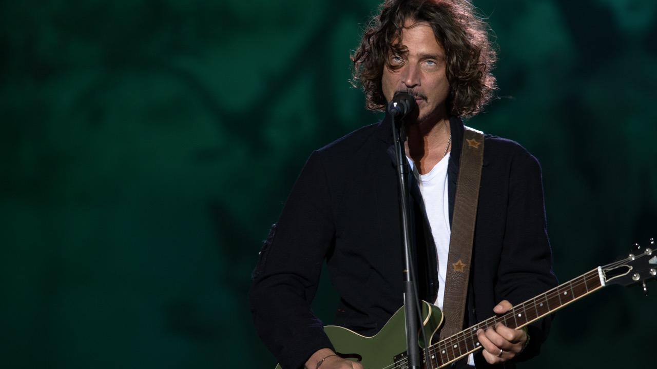 CHRIS_CORNELL_SANTIAGO_2012 Large